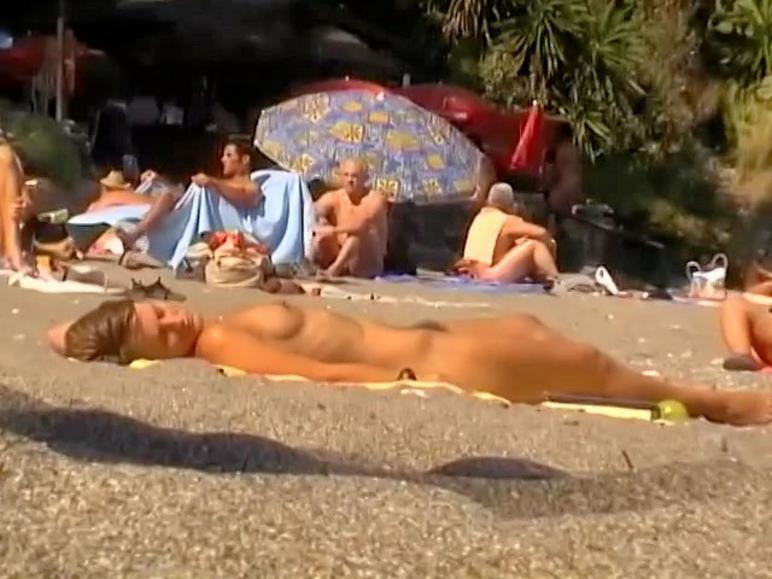 Beach Babes Bikinis