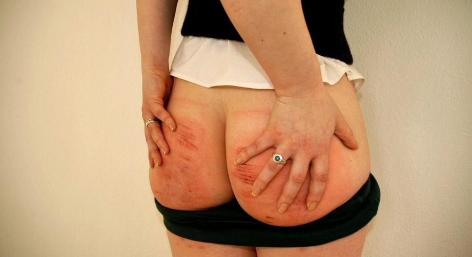 Spanking Video Free Clips